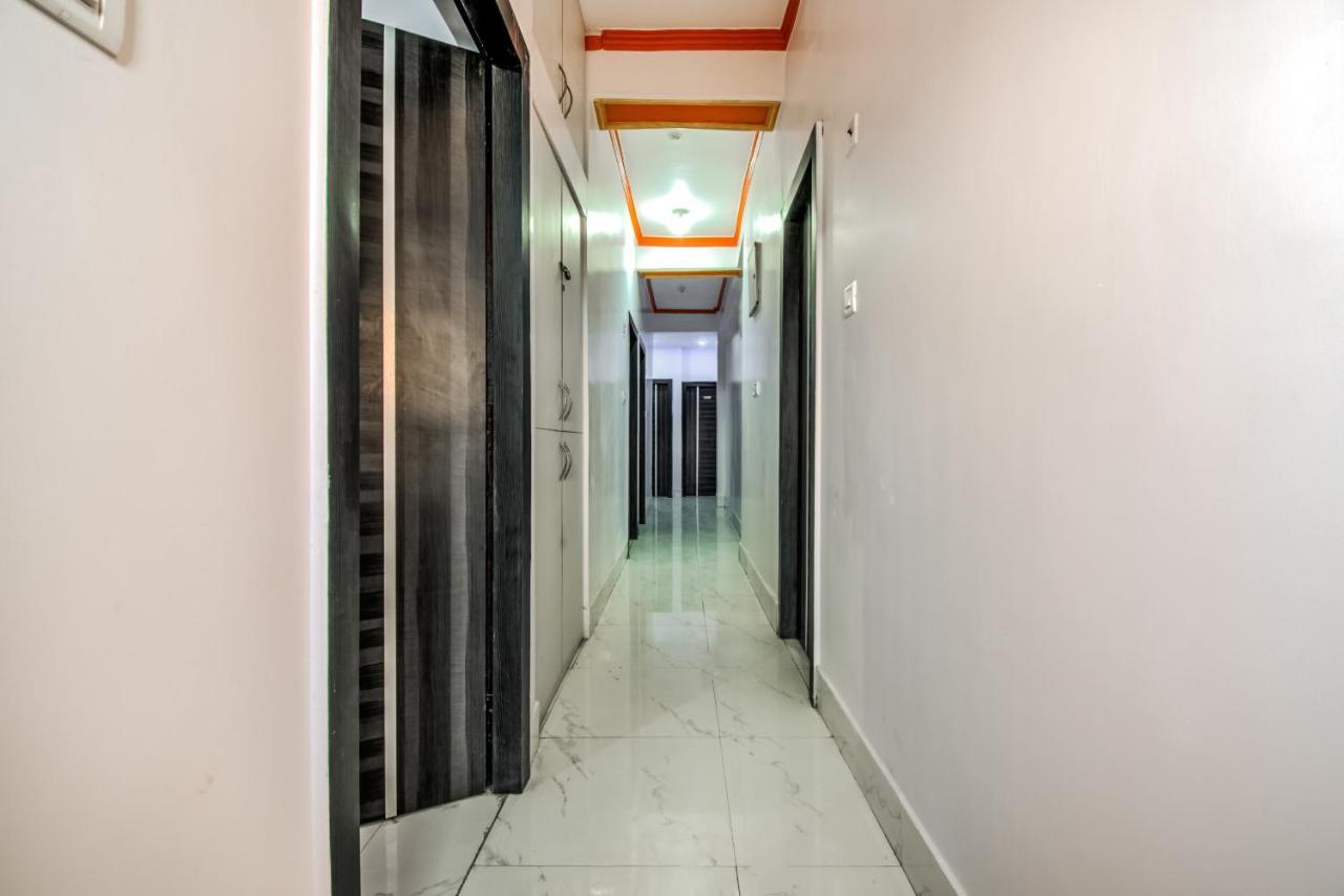 Oyo 14993 Rp Palace Danapur Esterno foto